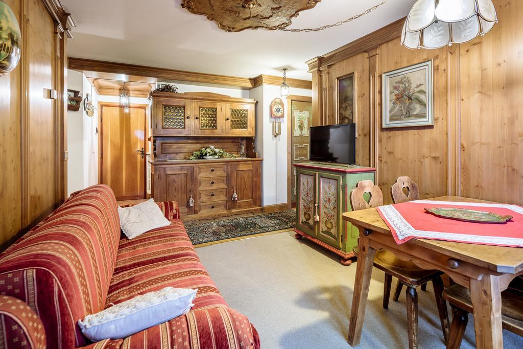 Villa Cristallino -Stayincortina Cortina dʼAmpezzo Exterior foto